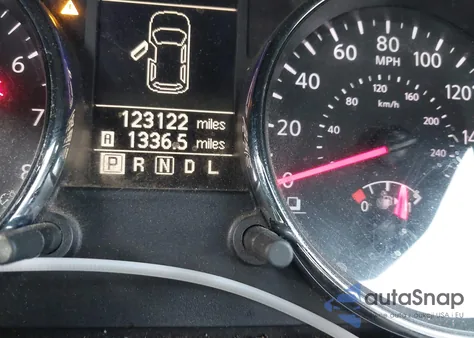 2015 Nissan Rogue Select S from USA, damaged, VIN JN8AS5MV2FW252053